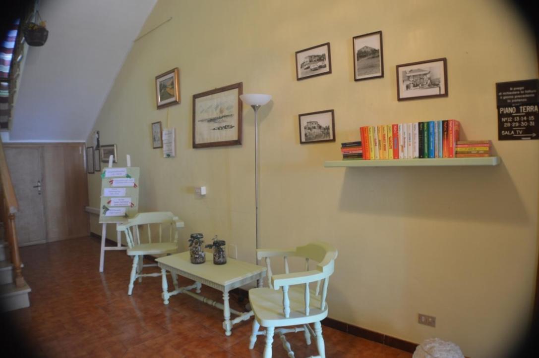 Hotel Il Poggetto Castellina Marittima Exterior foto